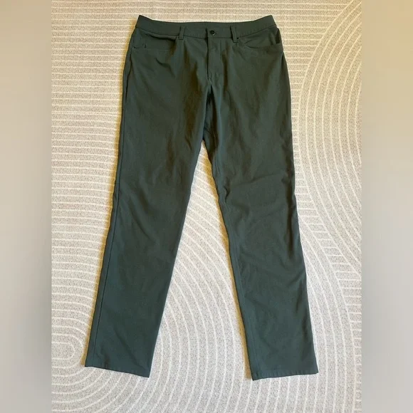 Lululemon ABC Pant Size 34x33 Green Classic-Fit Warpstreme Casual Preppy Stretch - Picture 2 of 9